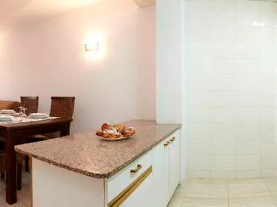 Ibersol Catalonia Gardens Apts Salou
